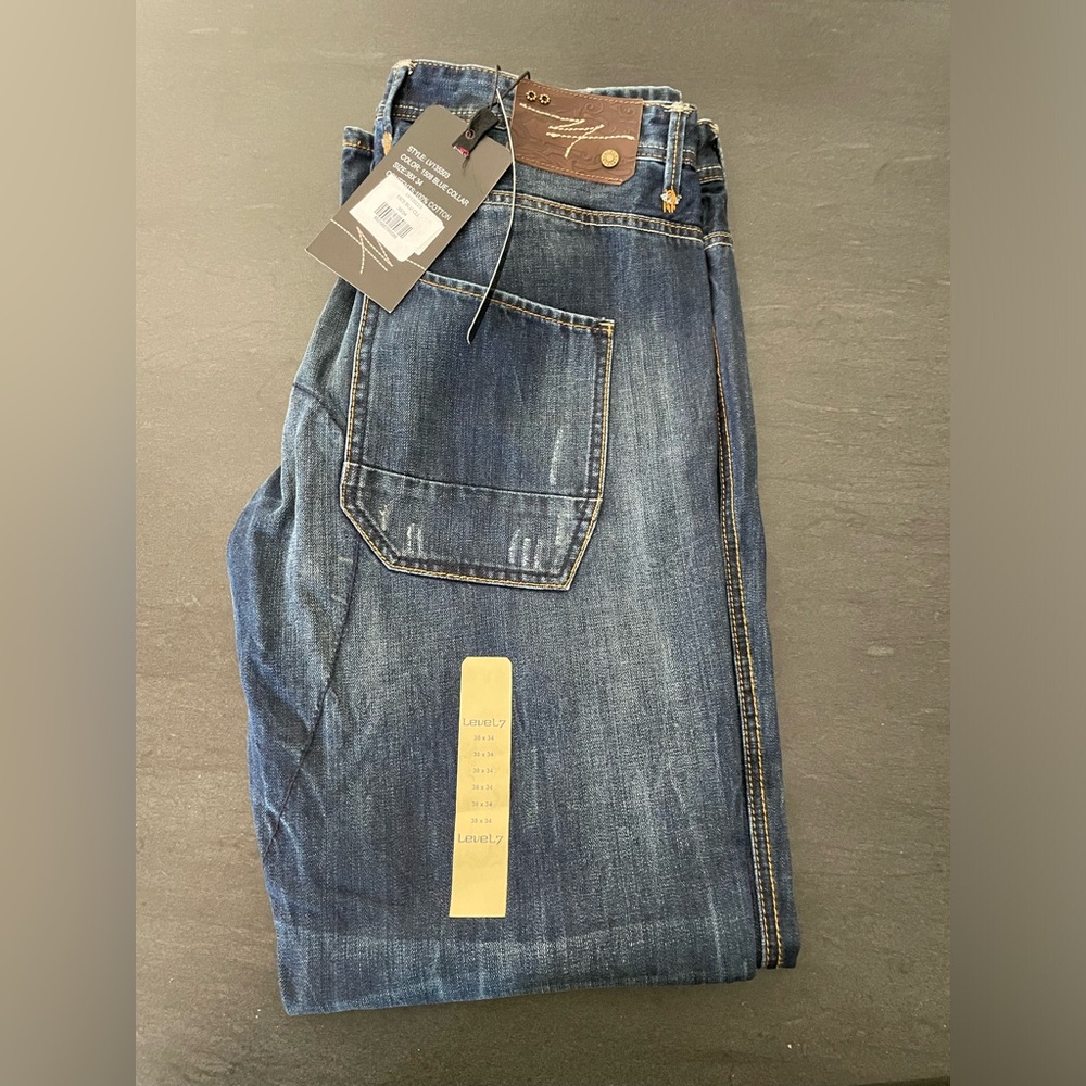 Level 7 distressed jeans